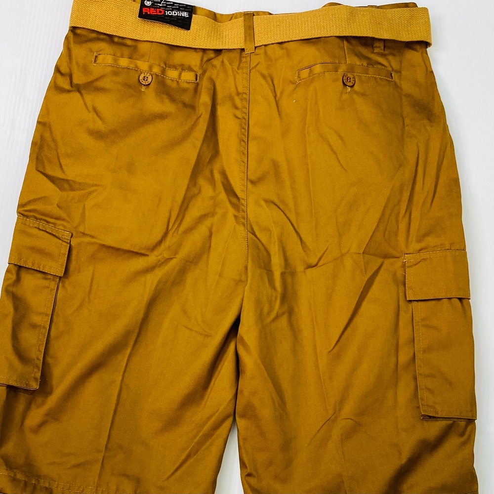 Red Iodine Men’s Short - Picture 2 of 4